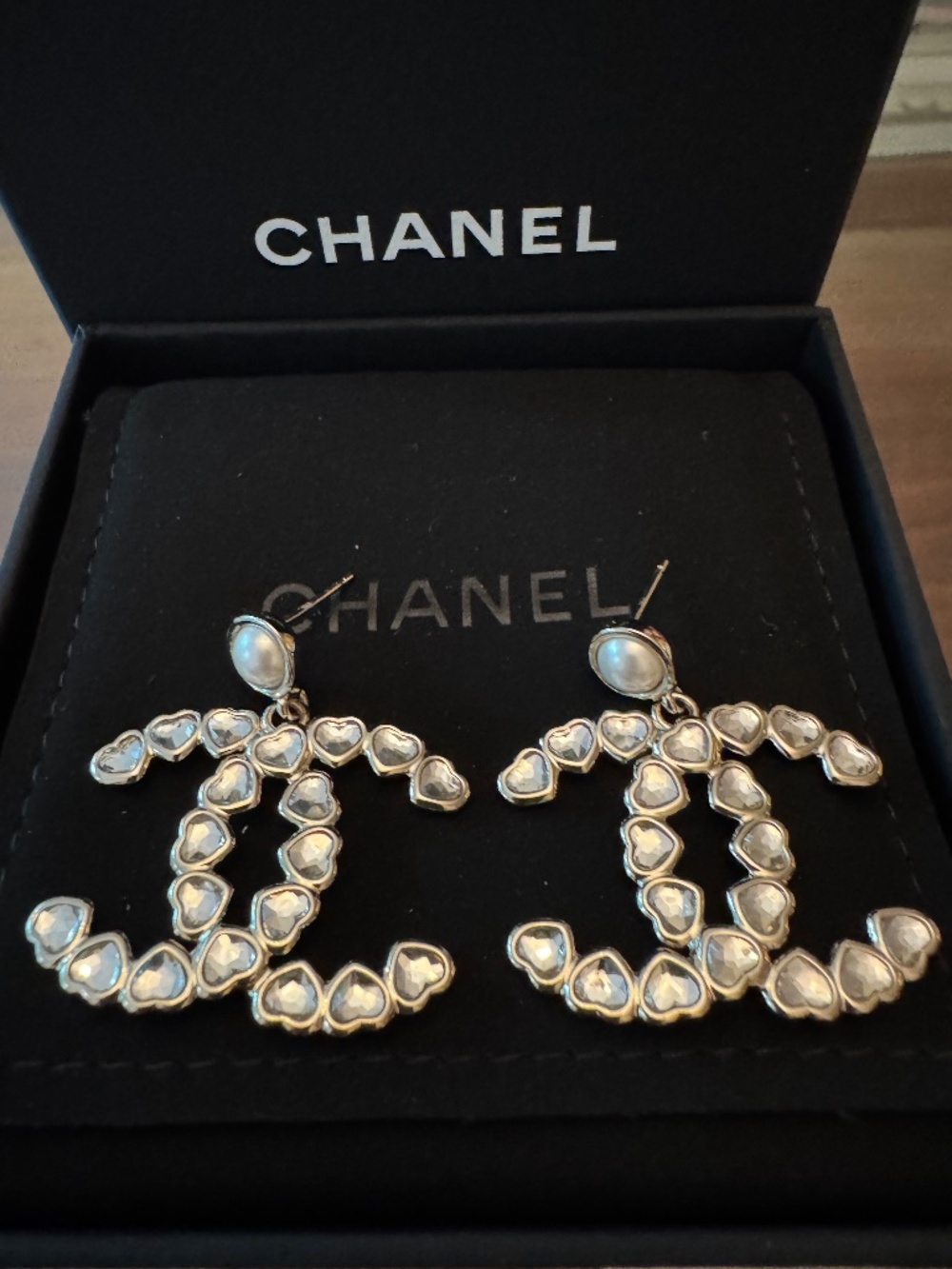 Super Rare New Chanel CC Logo Heart Shaped Crystal Large Dropped Earrings